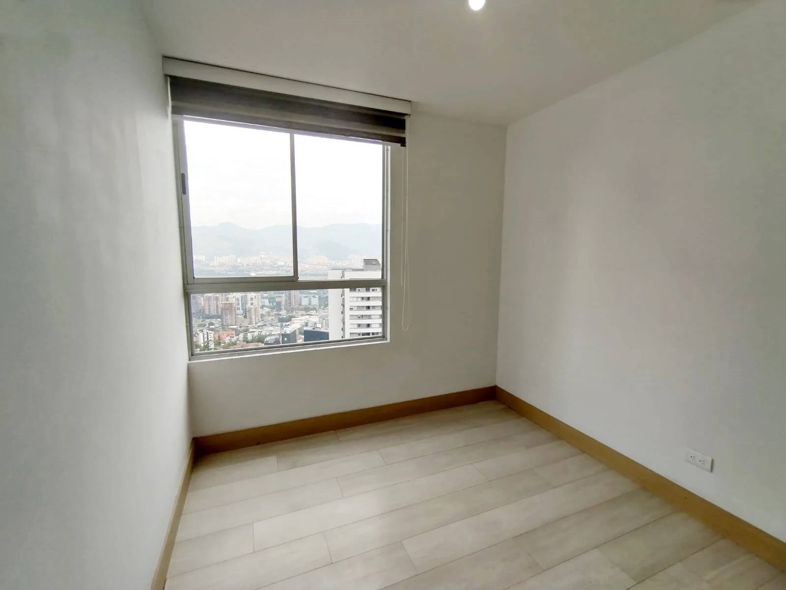 Apartamento en arriendo sector Lom del Indio