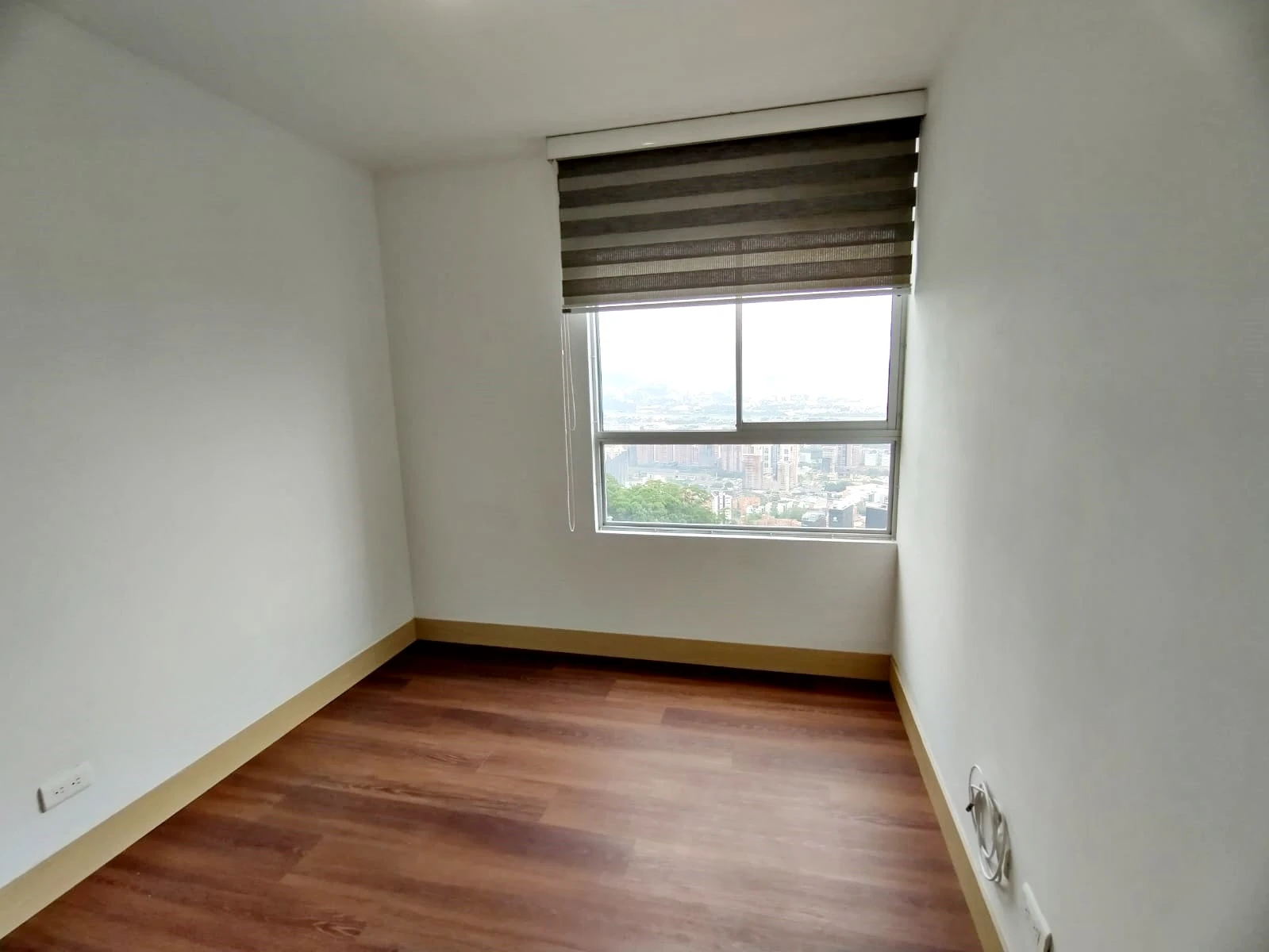 Apartamento en arriendo sector Lom del Indio