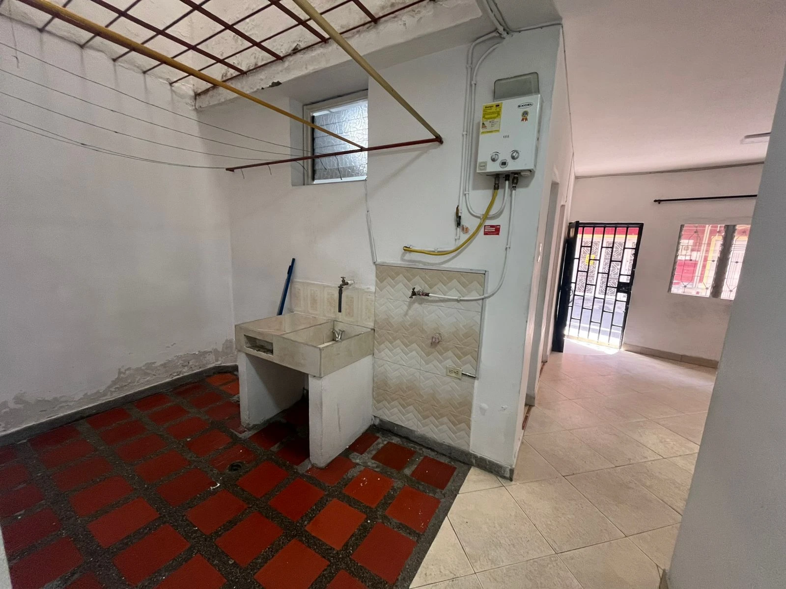 Casa primer piso en Arriendo Barrio Perez Bello 