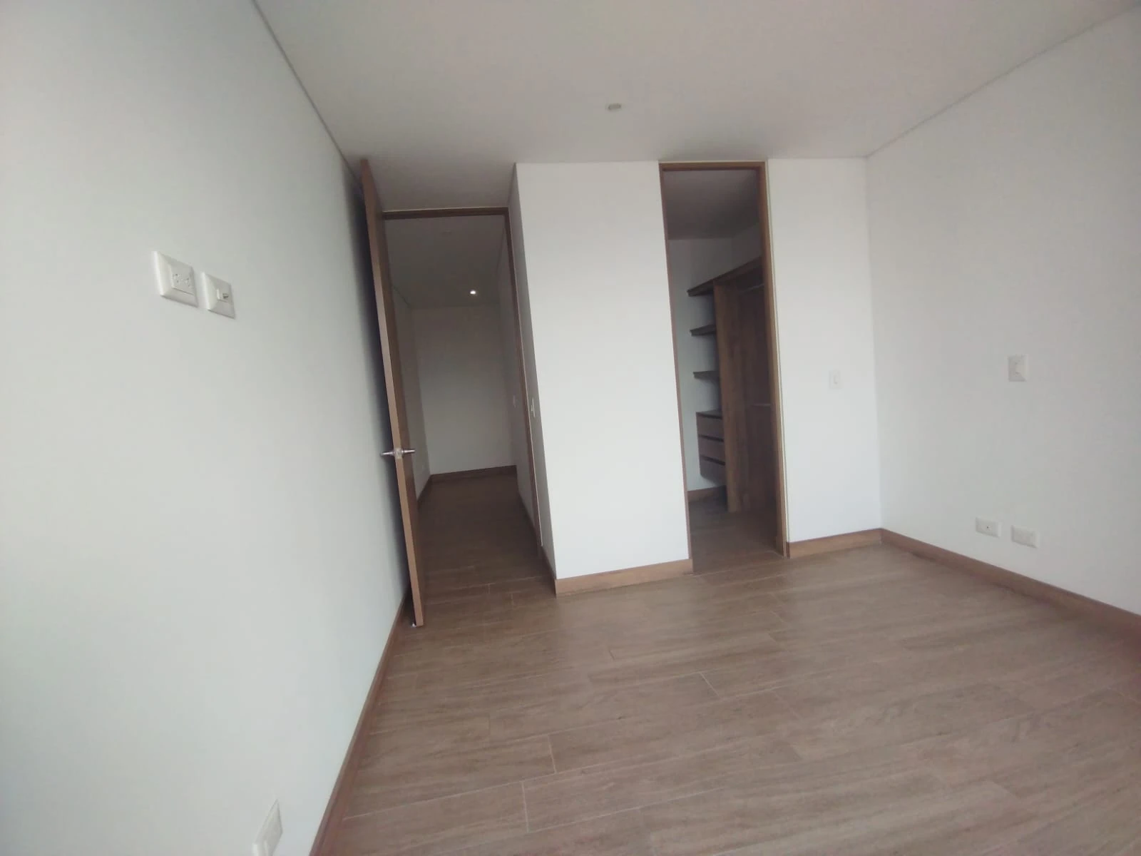 Arriendo Apartamento en e Poblado Ciudad del Rio