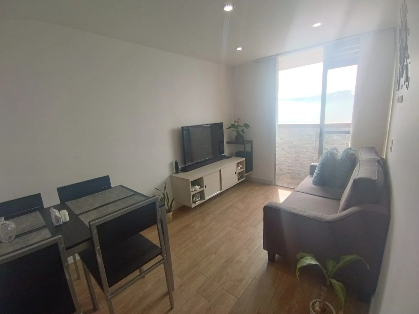 Arriendo Apartamento Sector Robledo