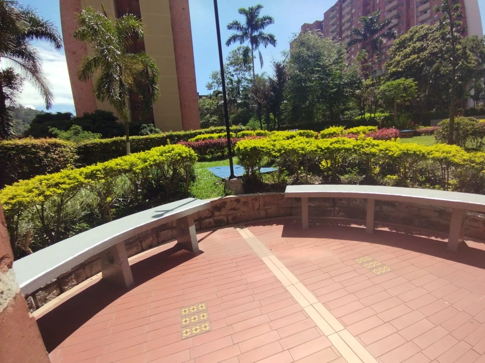 Arriendo Apartamento Sector los Colores