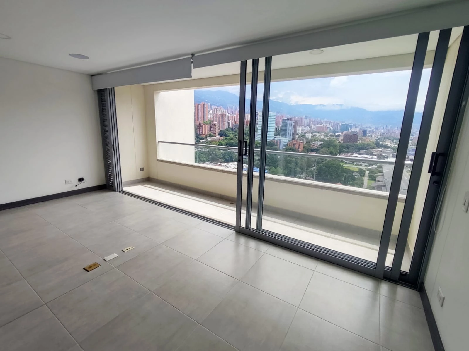 Aparta estudio en Arriendo sector Ciudad del Rio