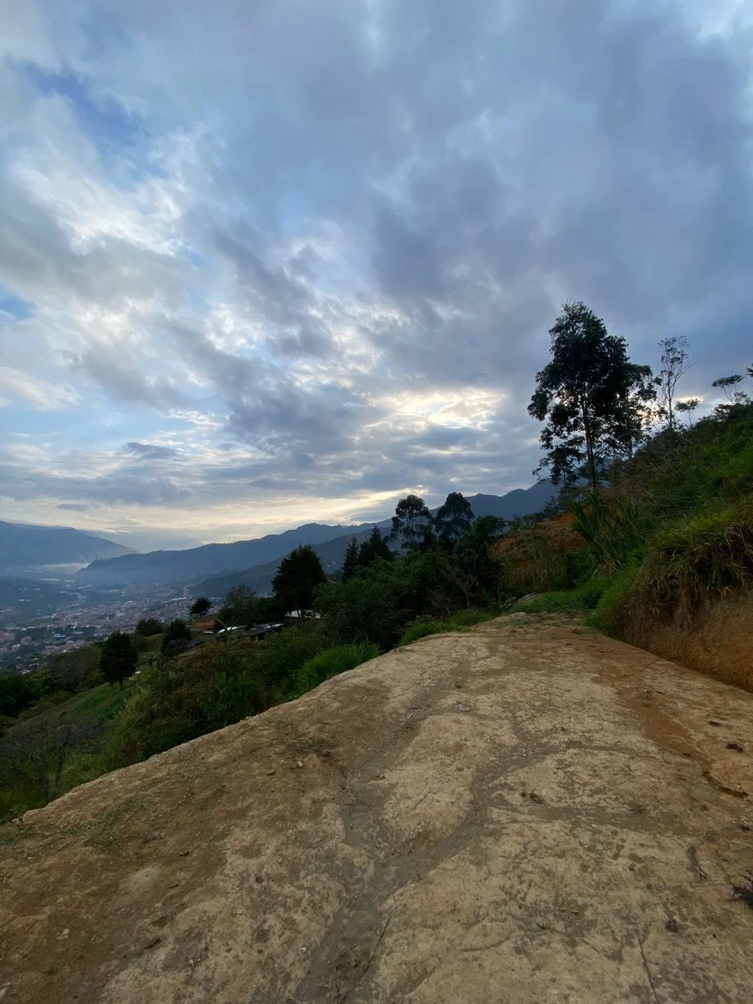 Lote en venta vereda el convento Copacabana