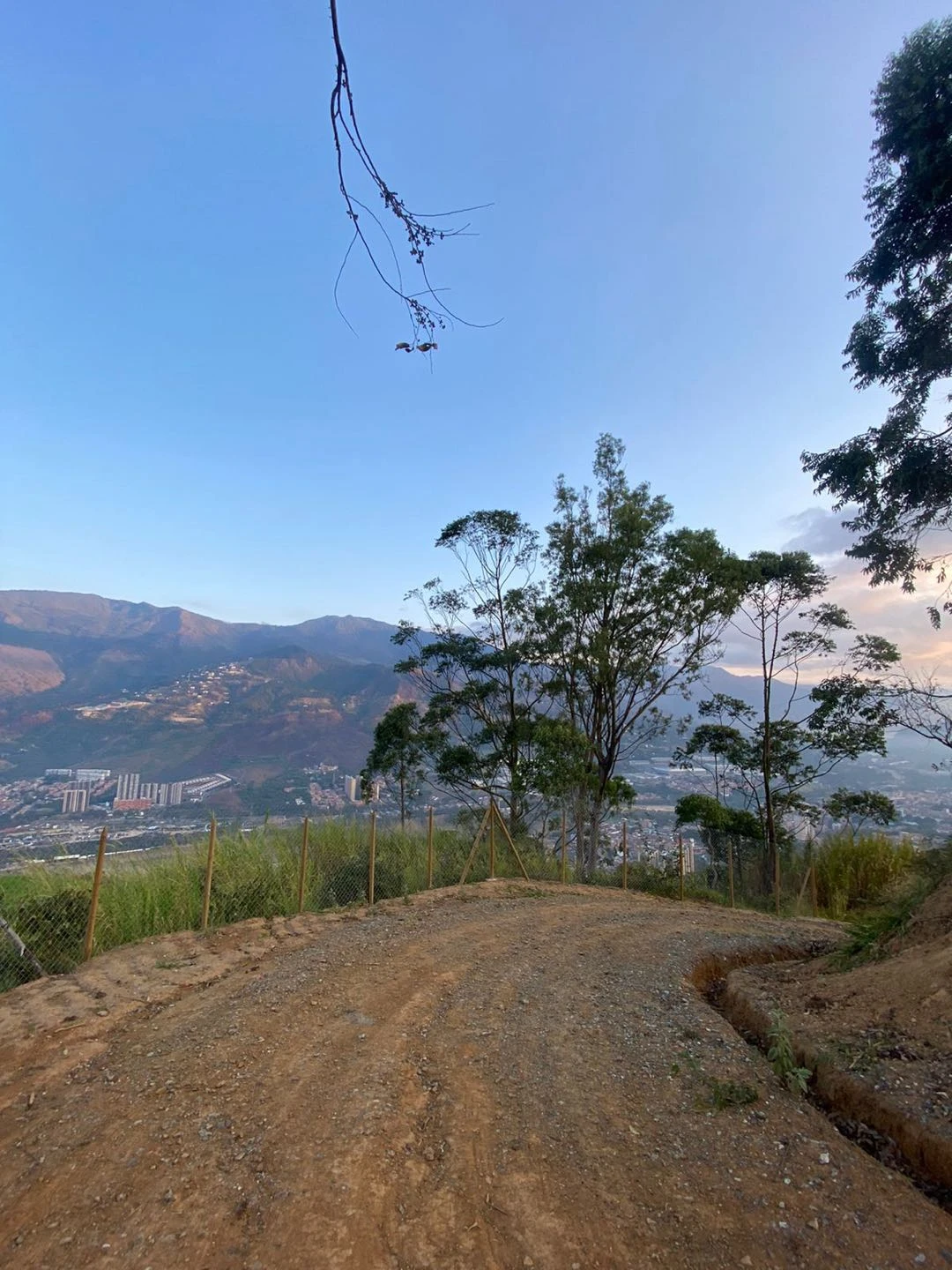 Lote en venta vereda el convento Copacabana