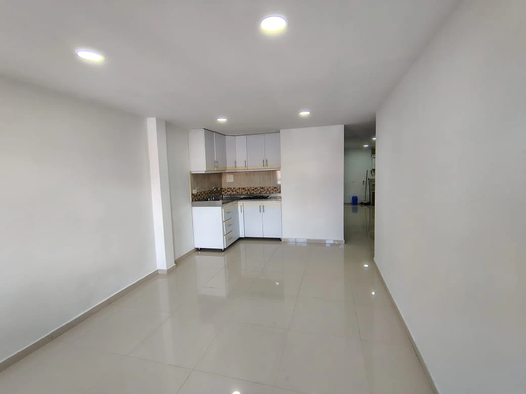 Aparta estudio en Arriendo sector Aranjuez la 93