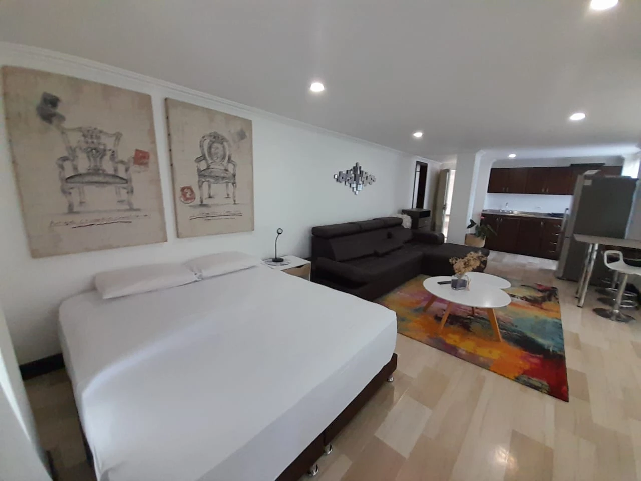Arriendo Apartamento en el  Poblado la Frontera