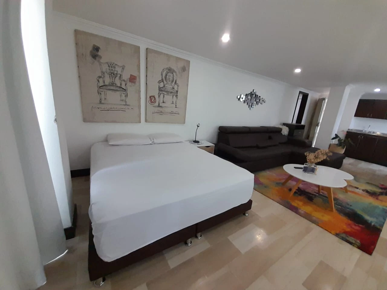 Arriendo Apartamento en el  Poblado la Frontera
