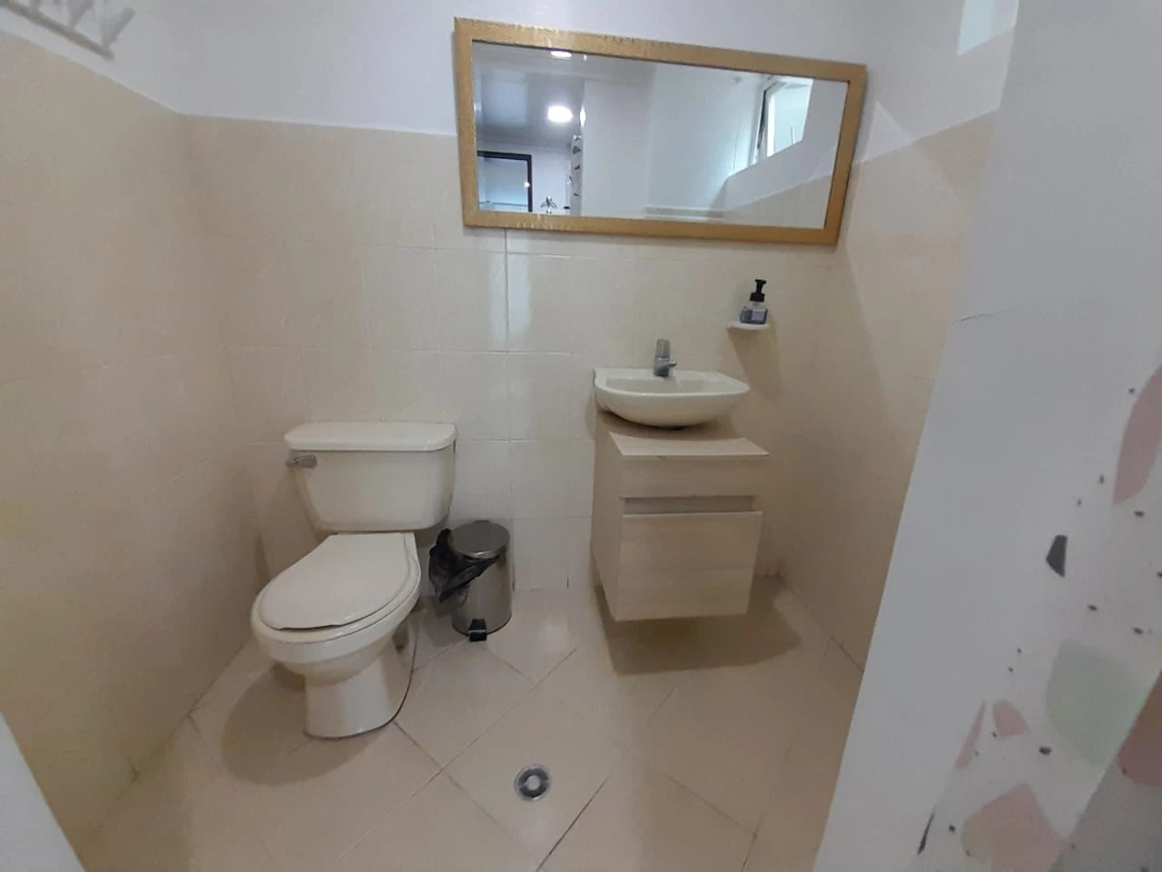 Arriendo Apartamento en el  Poblado la Frontera