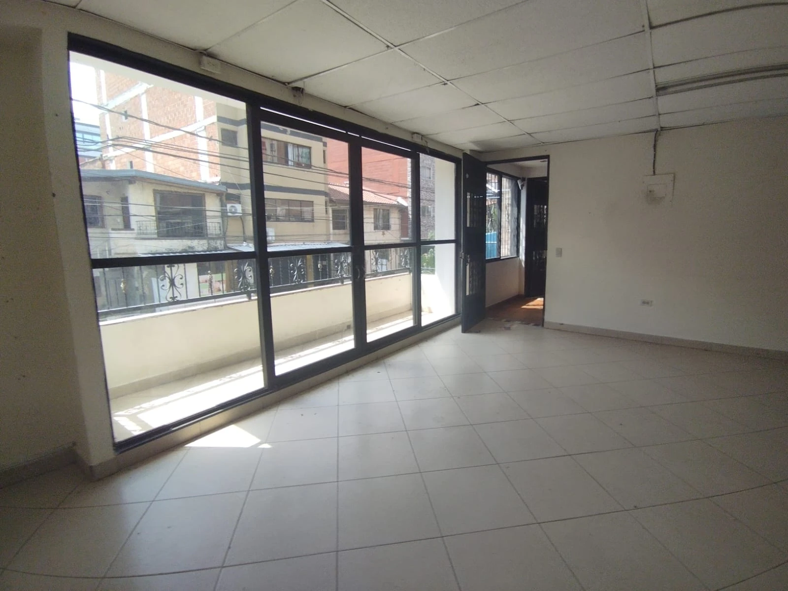 Arriendo Bodega en Itagüí Cetro de la Moda