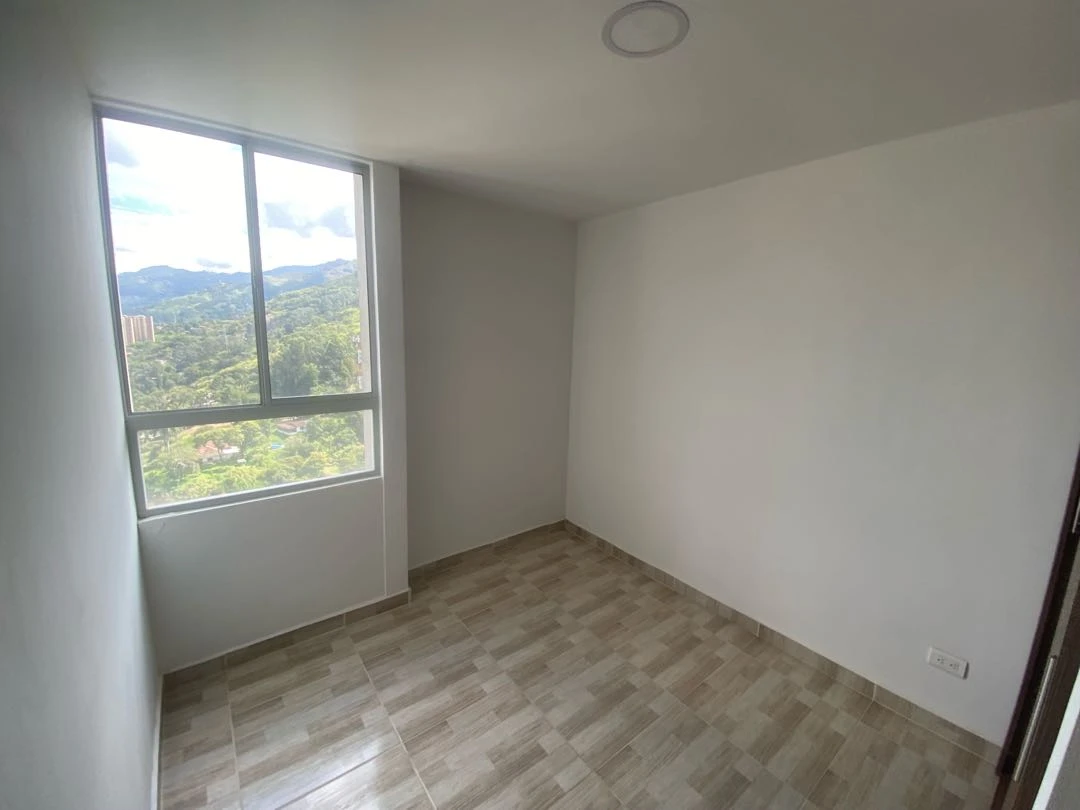 Apartamento en arriendo sector Machado.