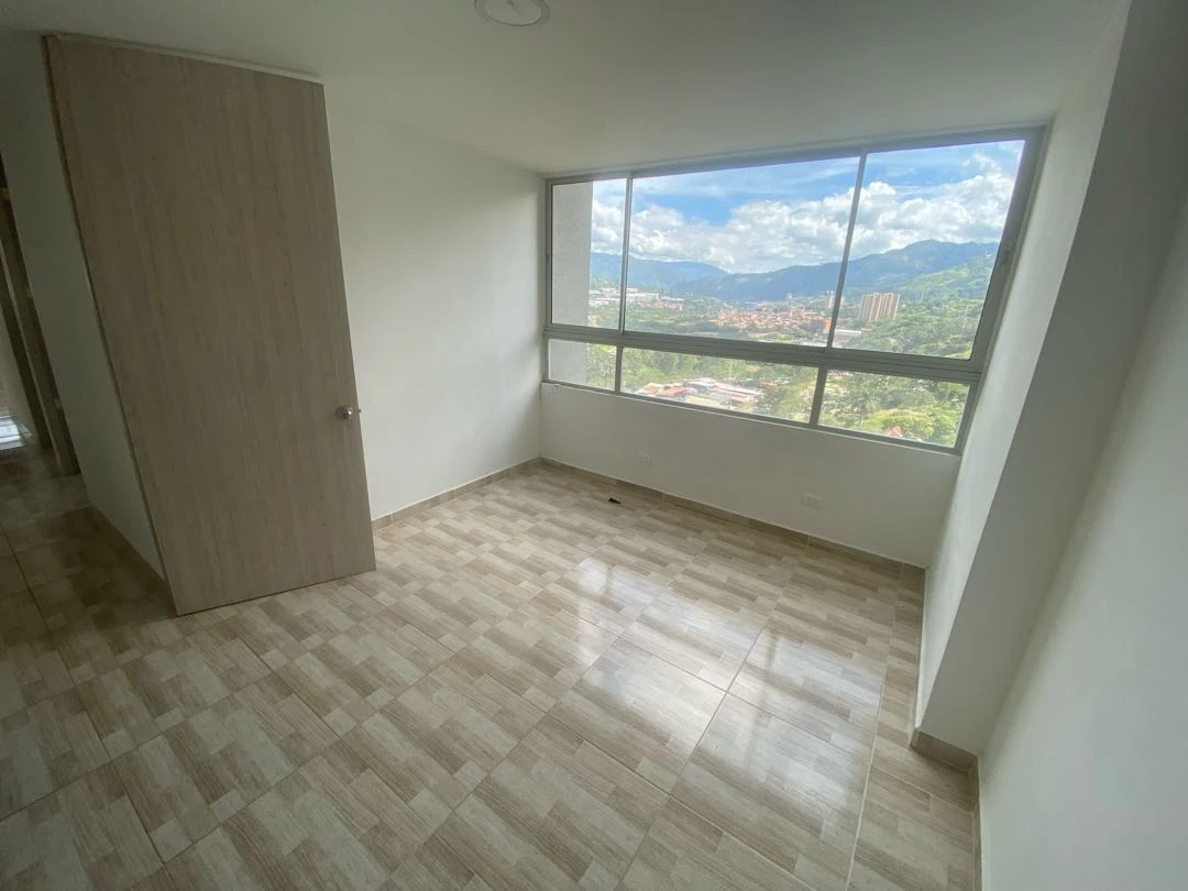 Apartamento en arriendo sector Machado.