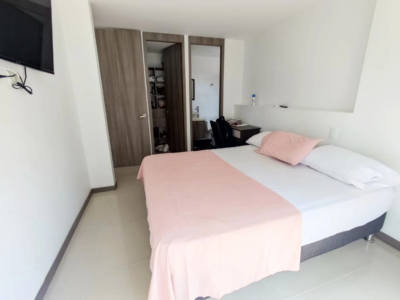 apartamento amoblado sector la Abadia Envigado
