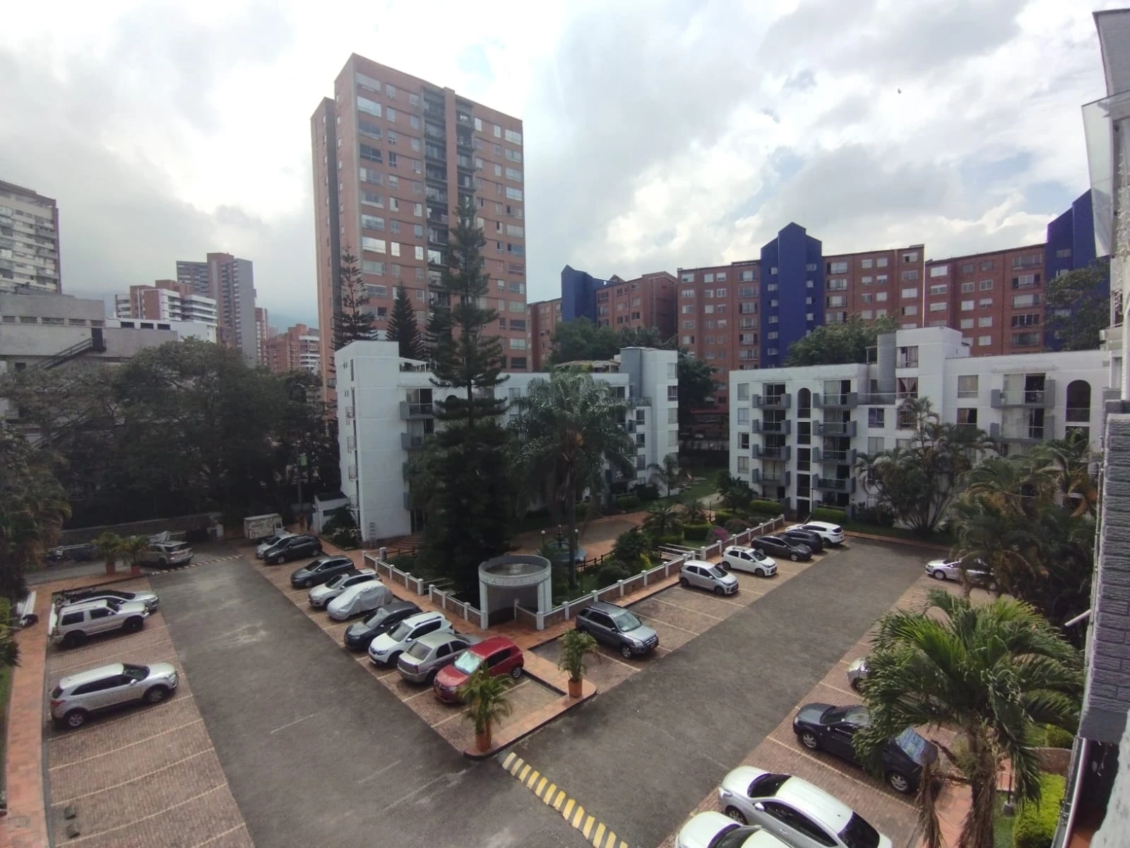 Arriendo Apartamento en el Poblado Aguacatala