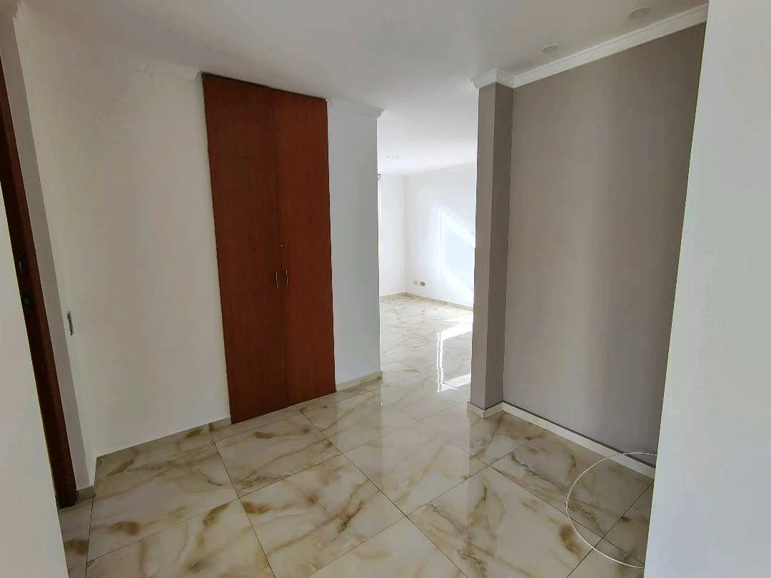 Apartamento en arriendo sector Lalinde
