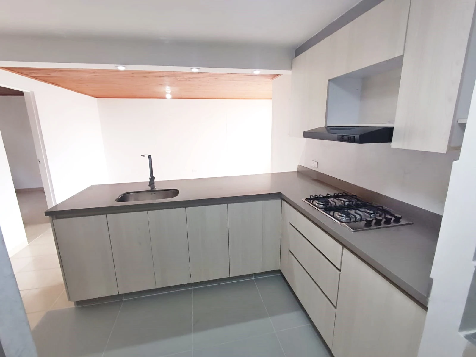 Apartamento en Arriendo Loma del Indio Medellin