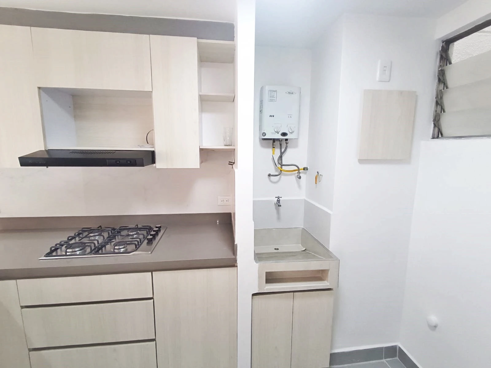 Apartamento en Arriendo Loma del Indio Medellin