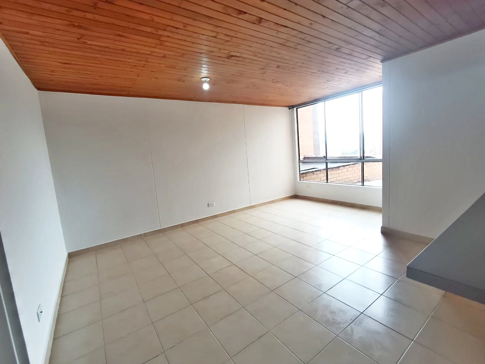 Apartamento en Arriendo Loma del Indio Medellin