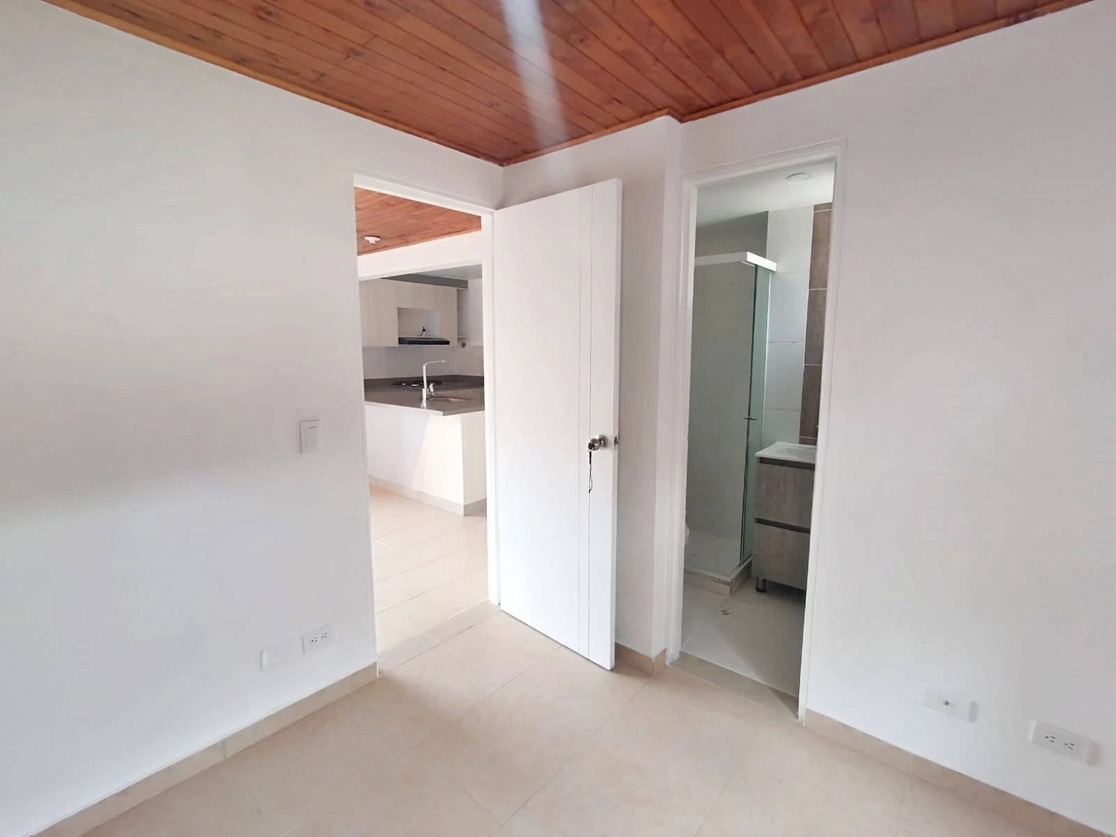 Apartamento en Arriendo Loma del Indio Medellin