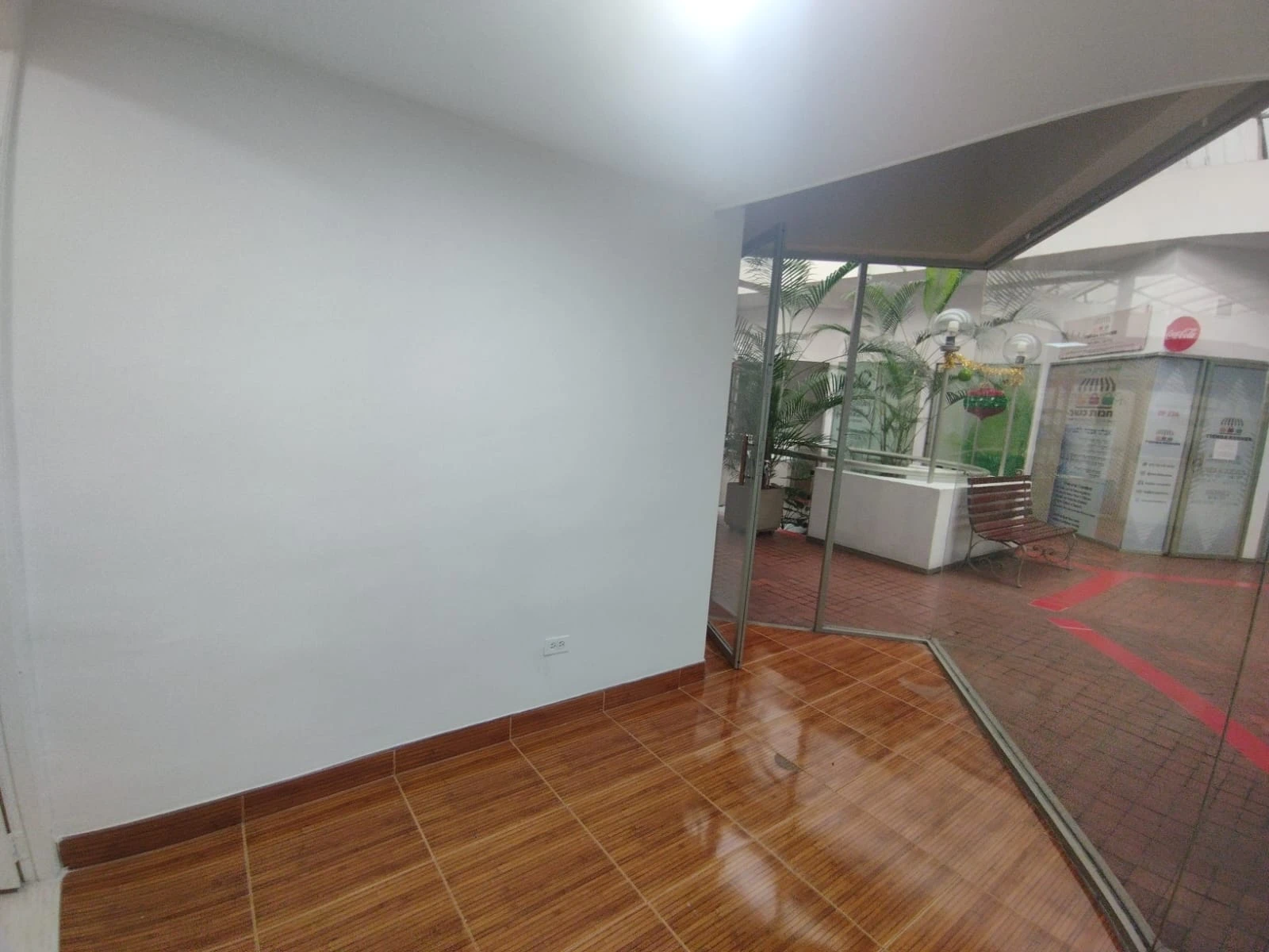 Arriendo Local en el Poblado