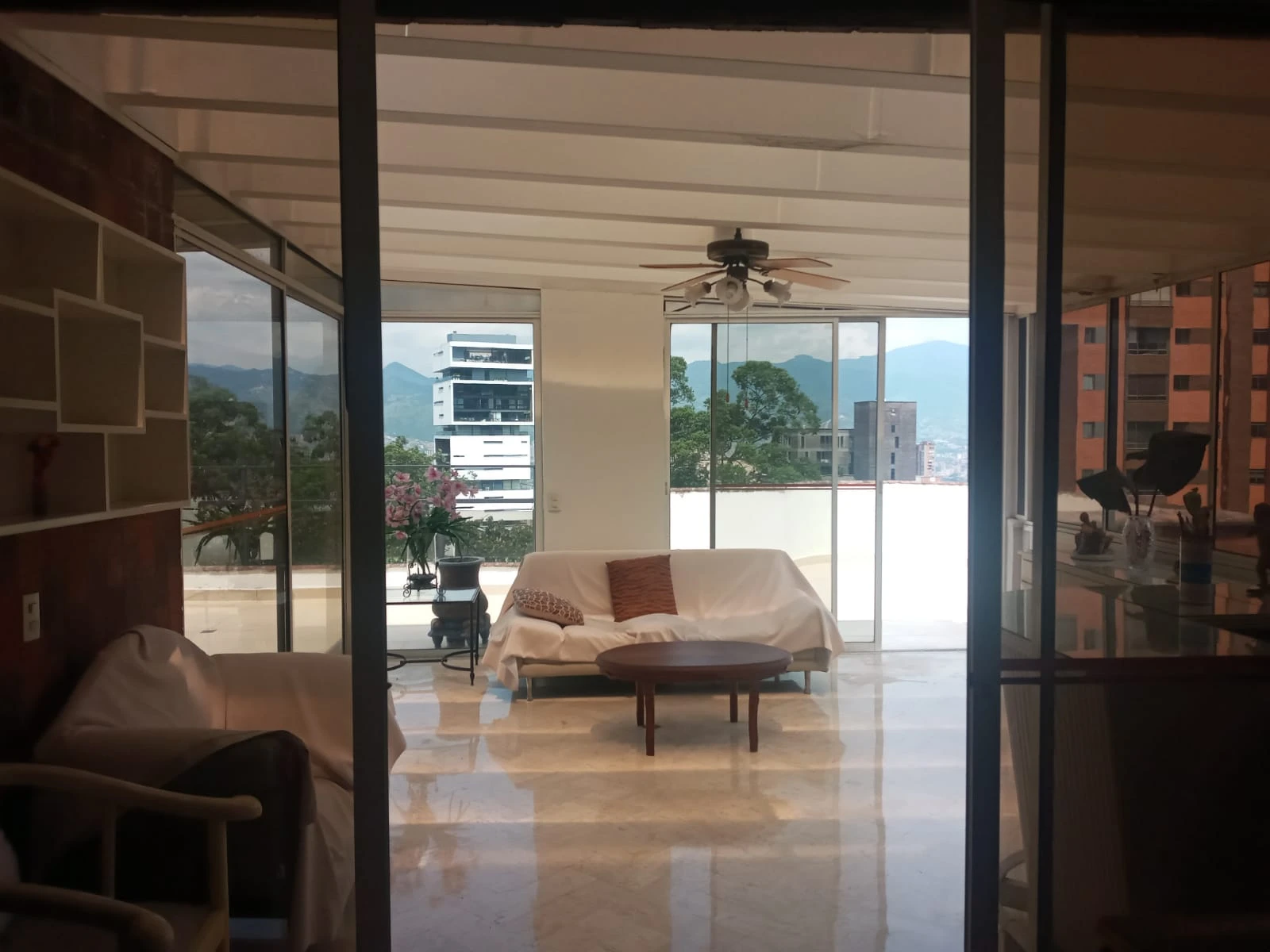 Arriendo Apartamento en e Poblado Palmas