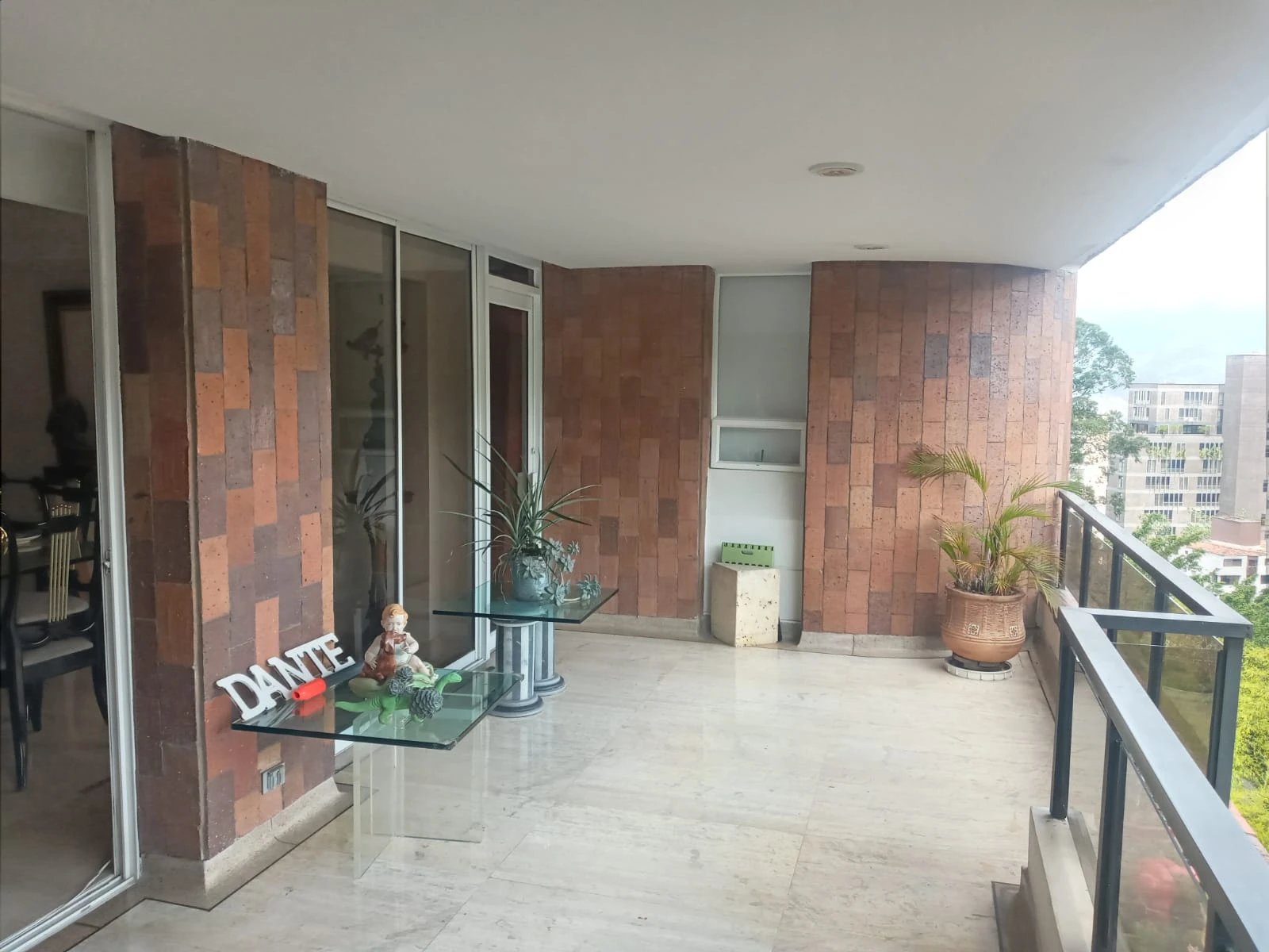 Arriendo Apartamento en e Poblado Palmas