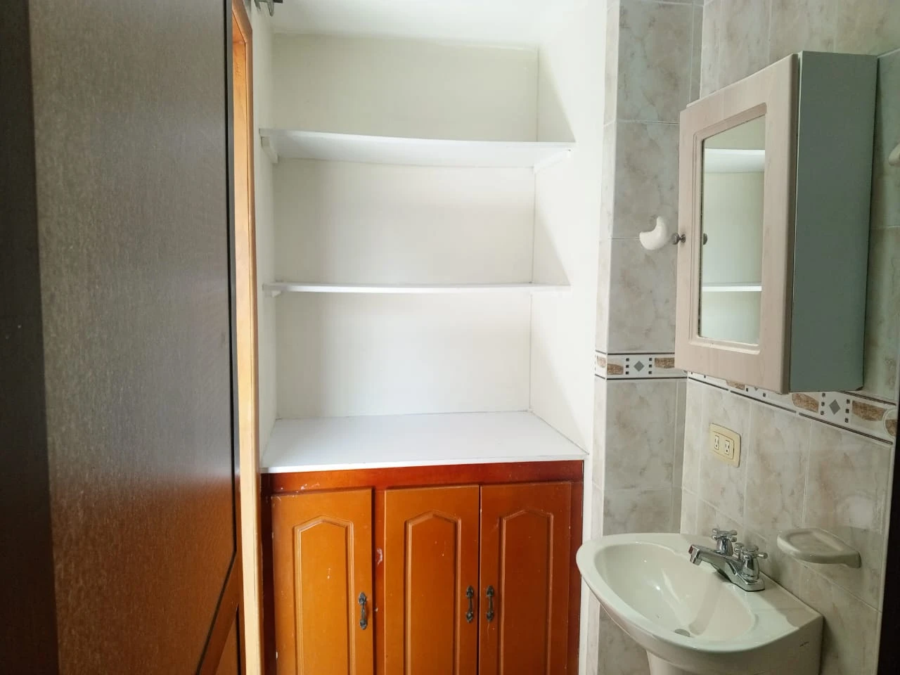 Apartamento en arriendo en Loma De Los Bernal