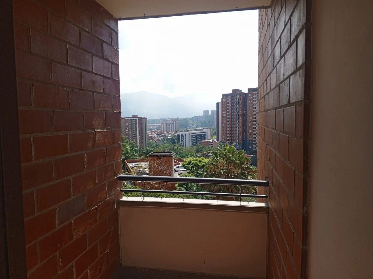 Apartamento en arriendo en Loma De Los Bernal