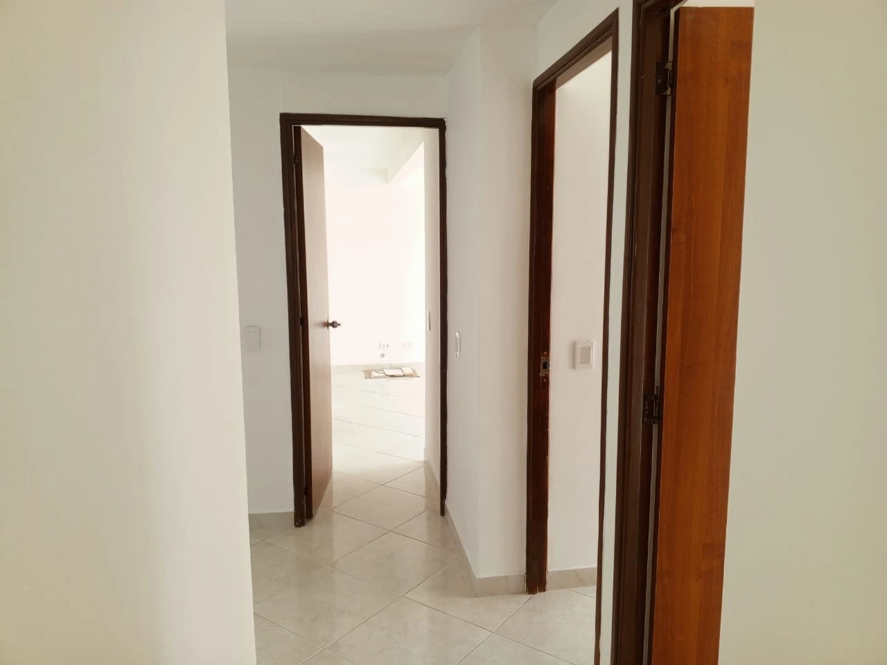 Apartamento en arriendo Loma de los  Bernal 