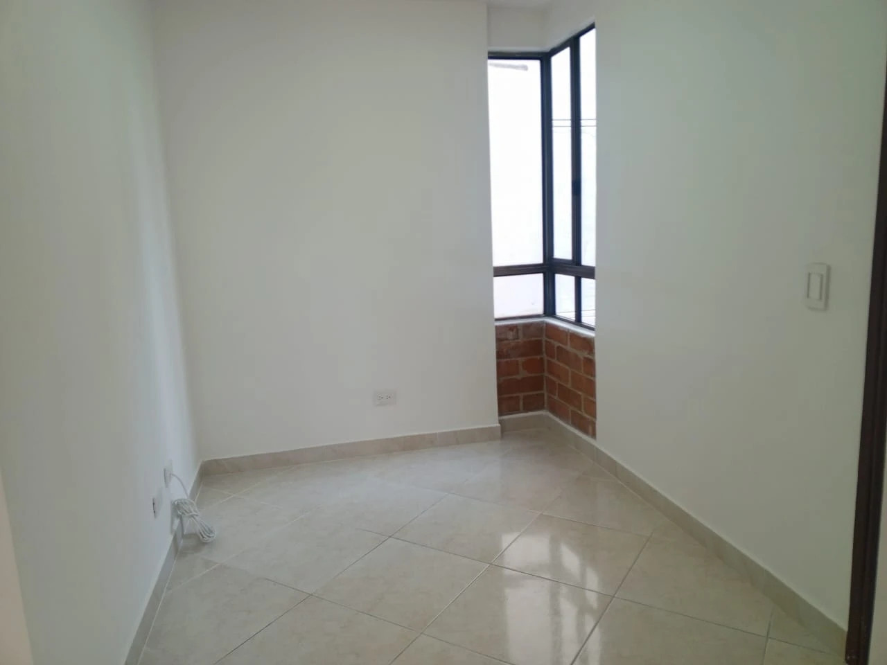 Apartamento en arriendo Loma de los  Bernal 