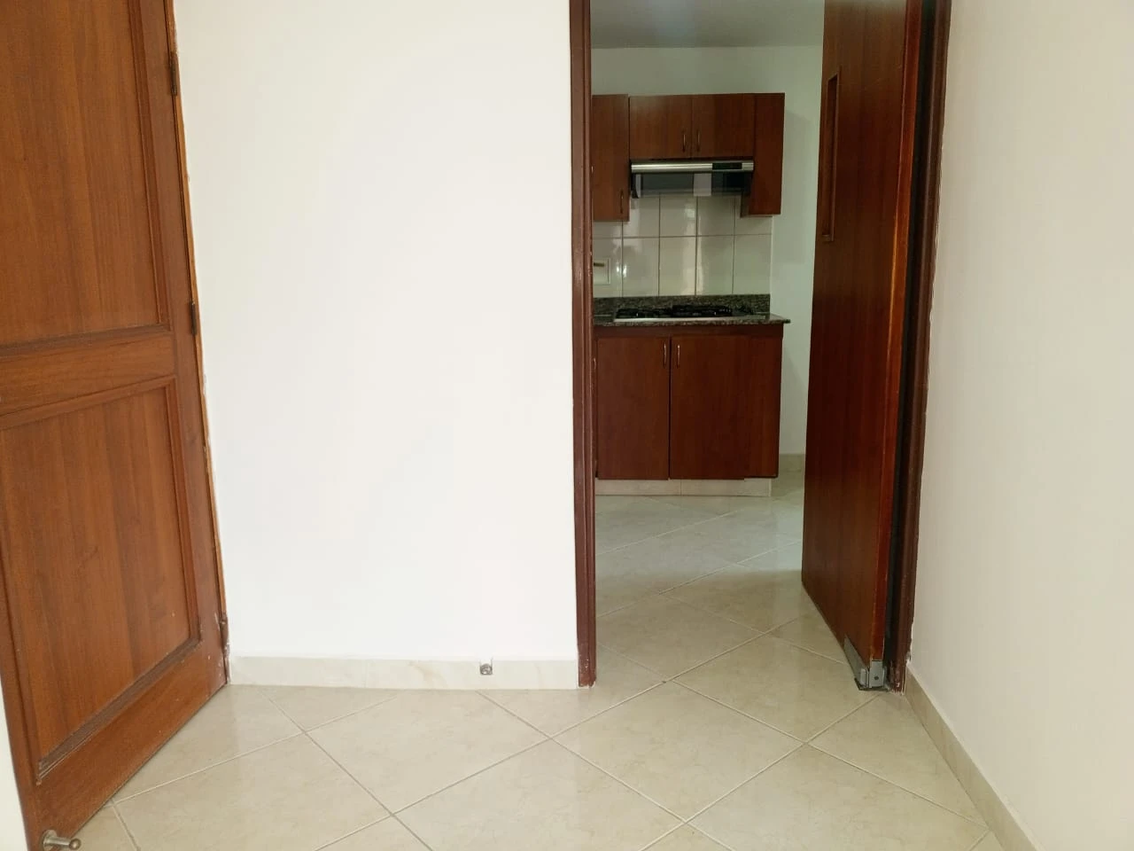 Apartamento en arriendo Loma de los  Bernal 
