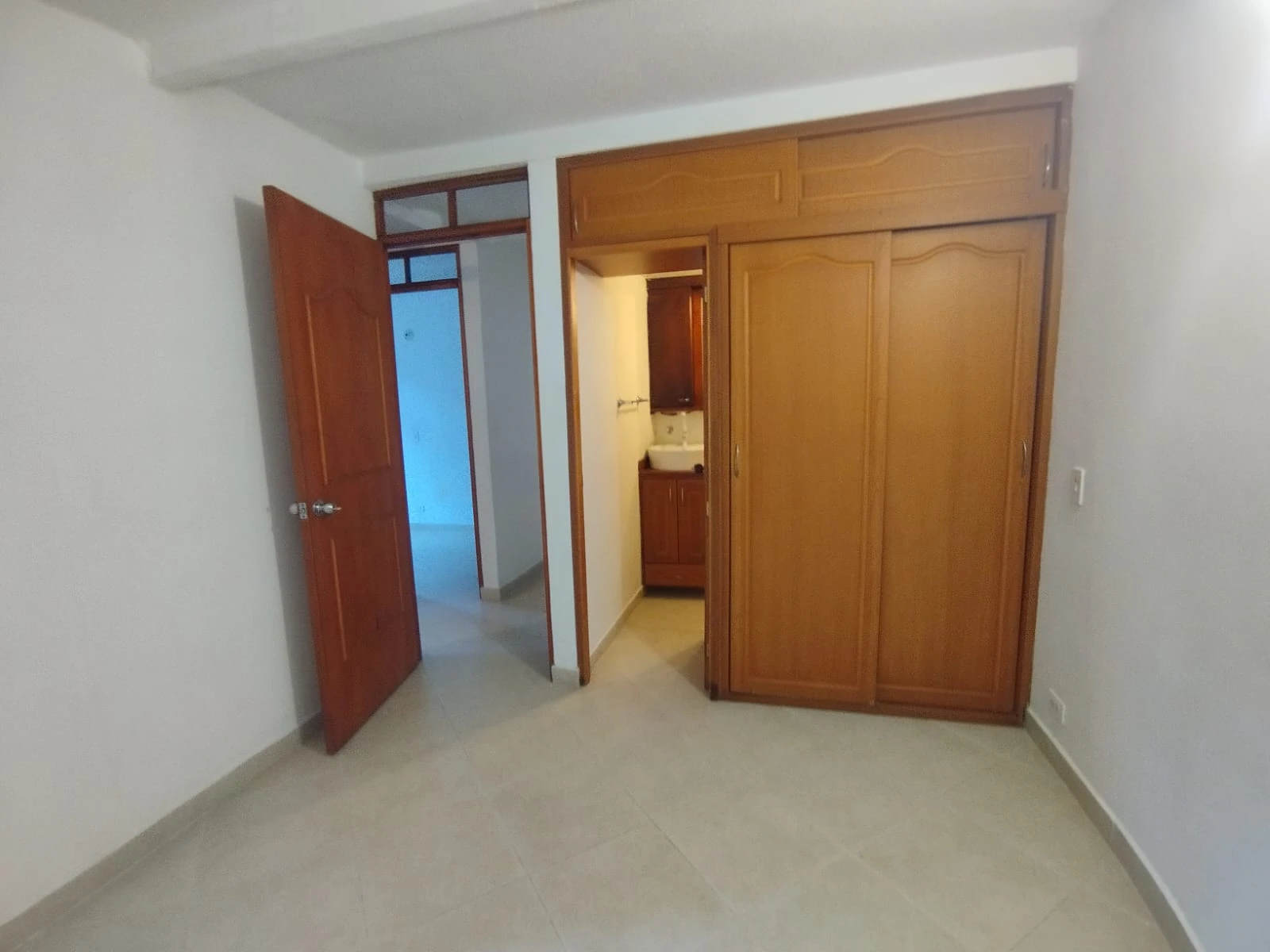 Arriendo Apartamento en Los Colores
