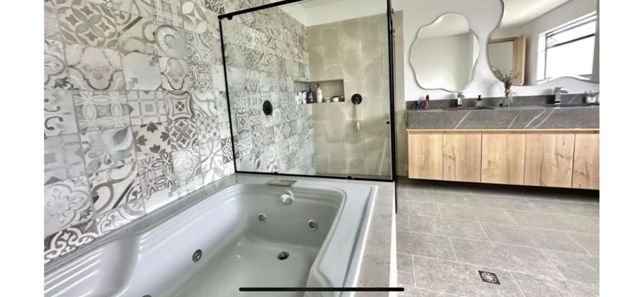 Casa campestre en arriendo en Parcelación Monte Alto - El Retiro 