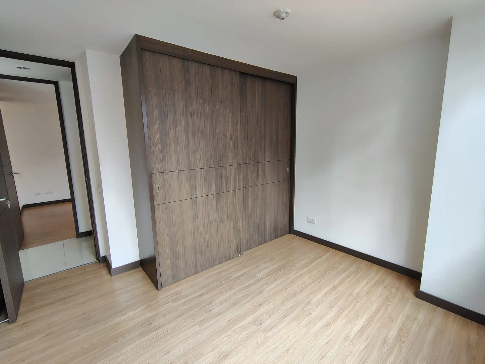 Apartamento en arriendo sector Intermedia