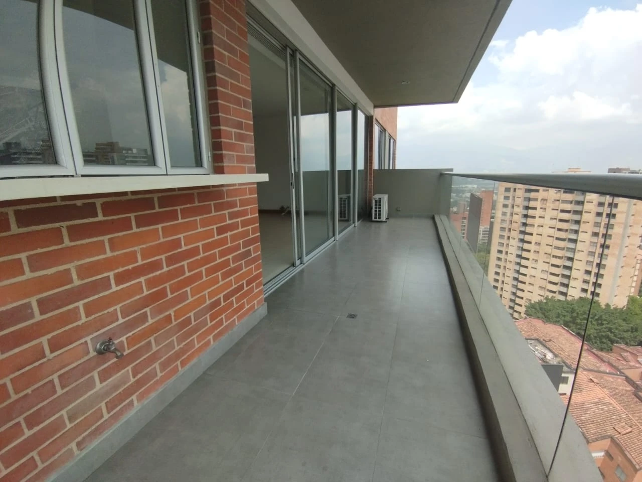 Arriendo Apartamento en Poblado