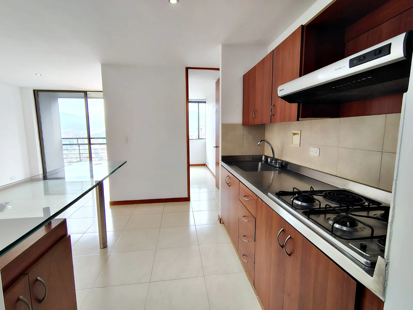 Apartamento en arriendo sector Loma del Encierro