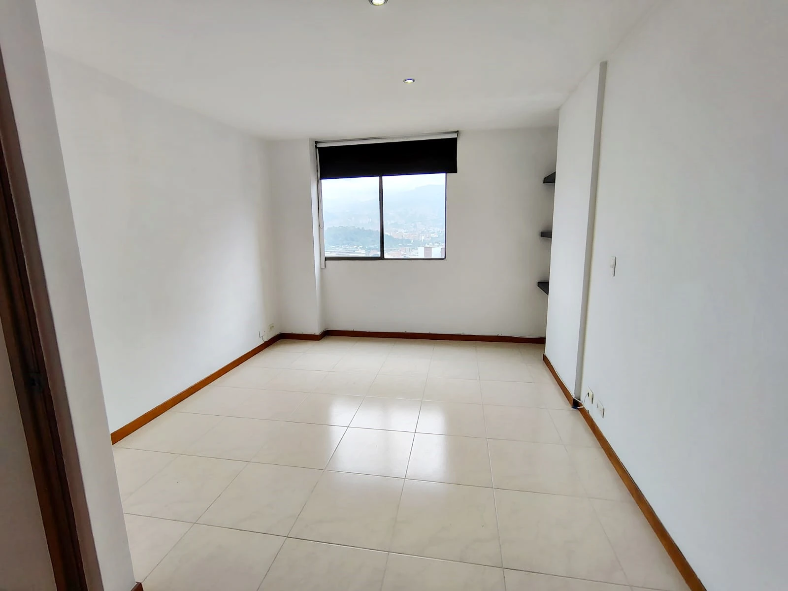 Apartamento en arriendo sector Loma del Encierro