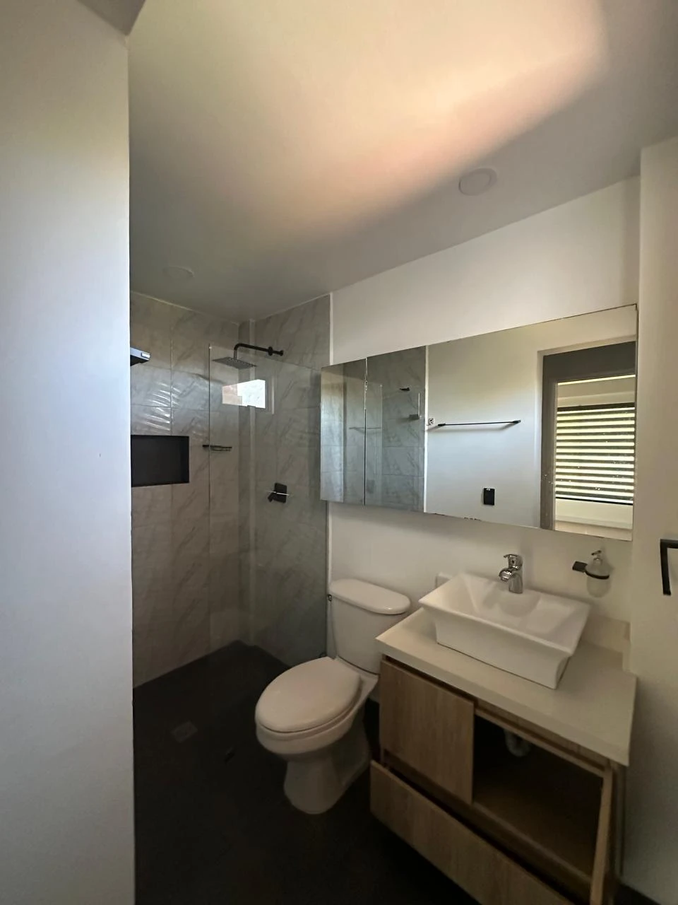 CASA LOTE EN VENTA Y ARRIENDO, EL TABLAZO - RIONEGRO 