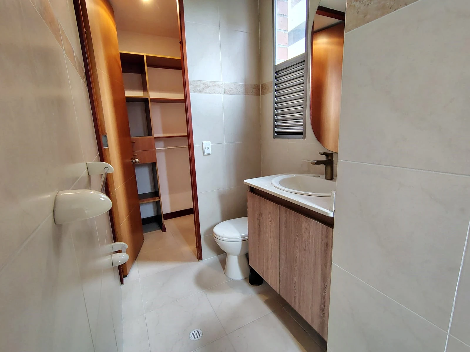 Apartamento en arriendo sector Milla de Oro