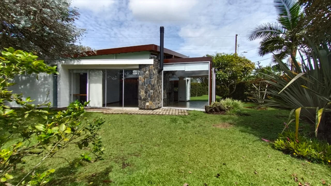 CASA LOTE EN ARRIENDO EN GUALANDAY RIONEGRO. 