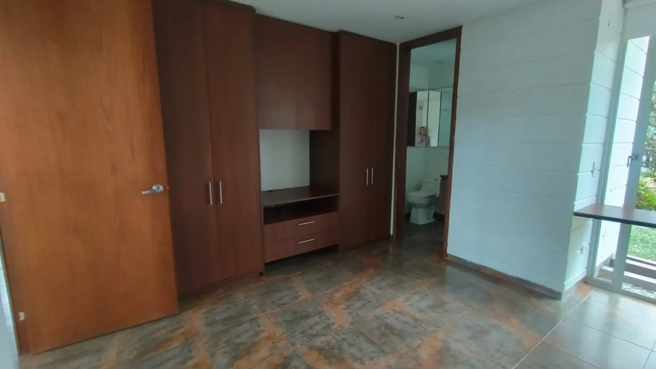 CASA LOTE EN ARRIENDO EN GUALANDAY RIONEGRO. 