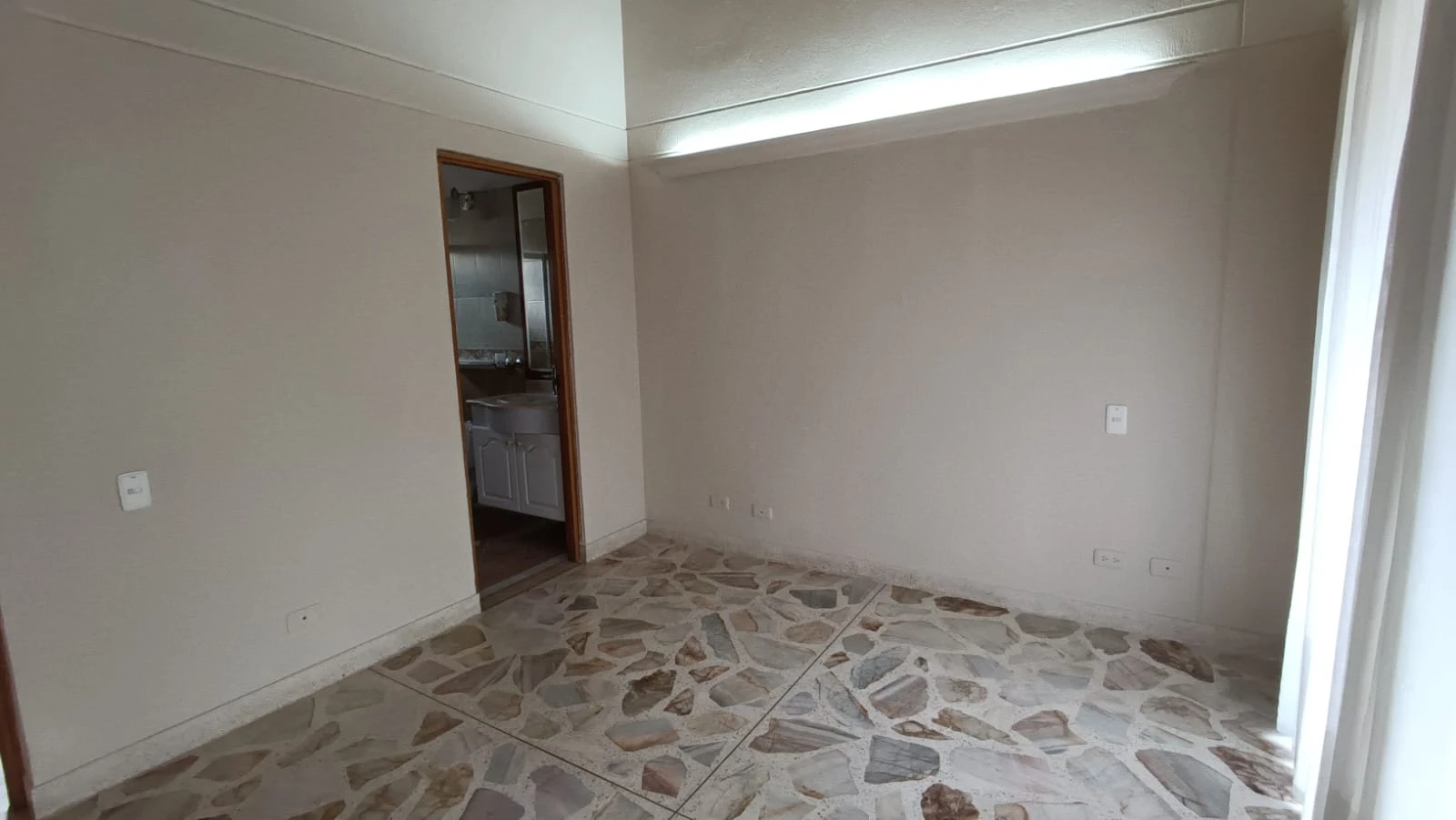 Casa en Arriendo Loma de Las Brujas Envigado