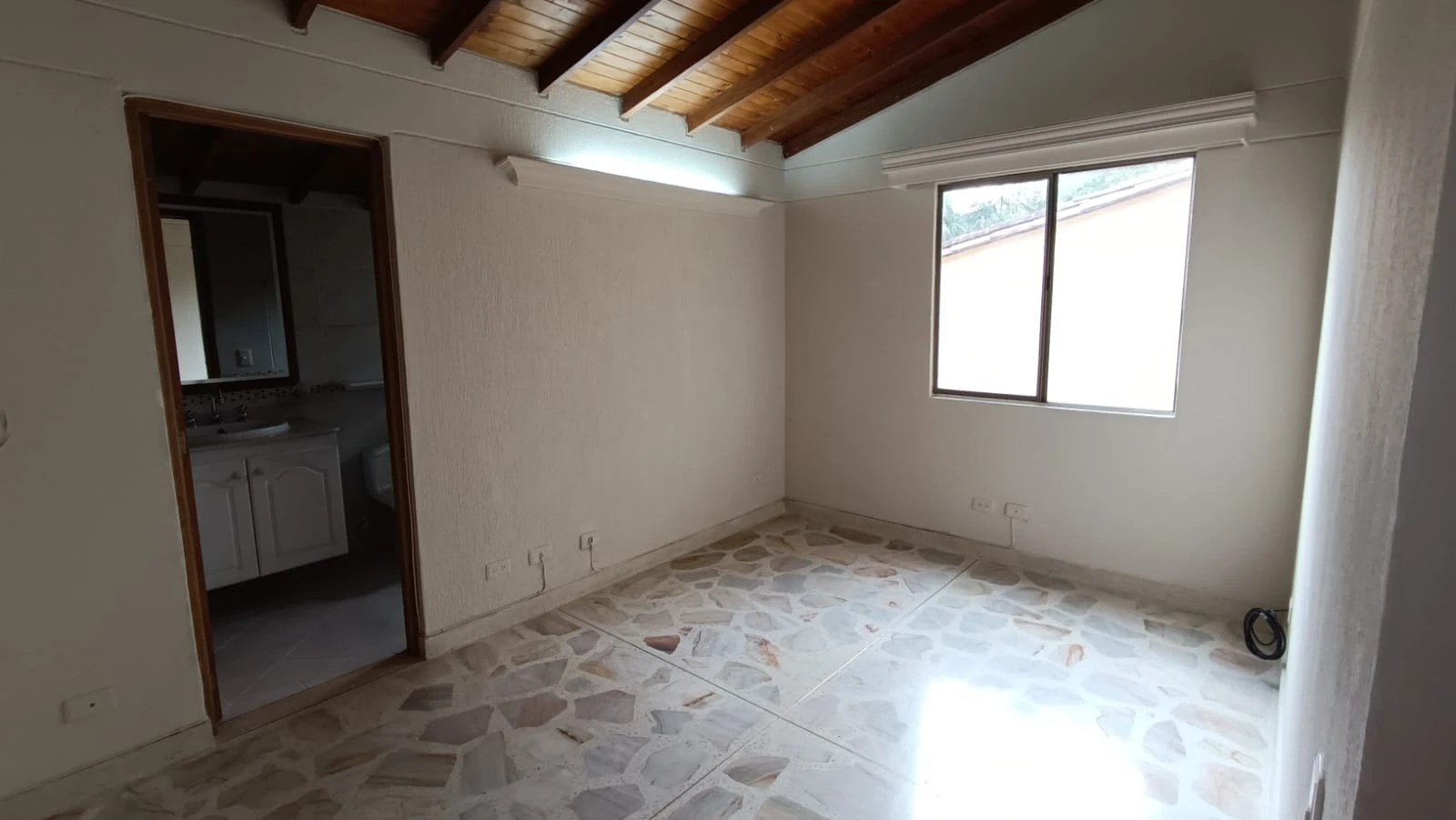 Casa en Arriendo Loma de Las Brujas Envigado