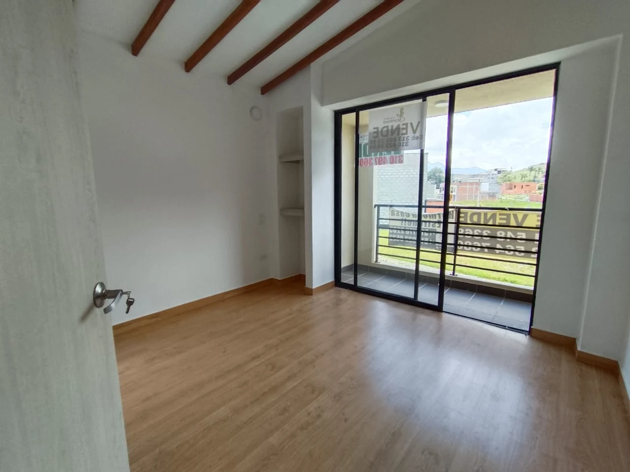 CASA EN VENTA Y ARRIENDO EN EL CARMEN DE VIBORAL