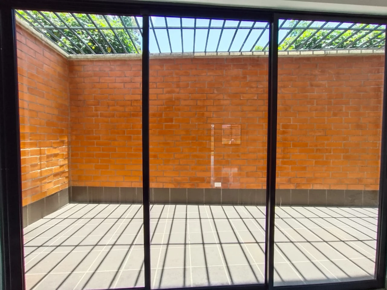 CASA EN VENTA Y ARRIENDO EN EL CARMEN DE VIBORAL