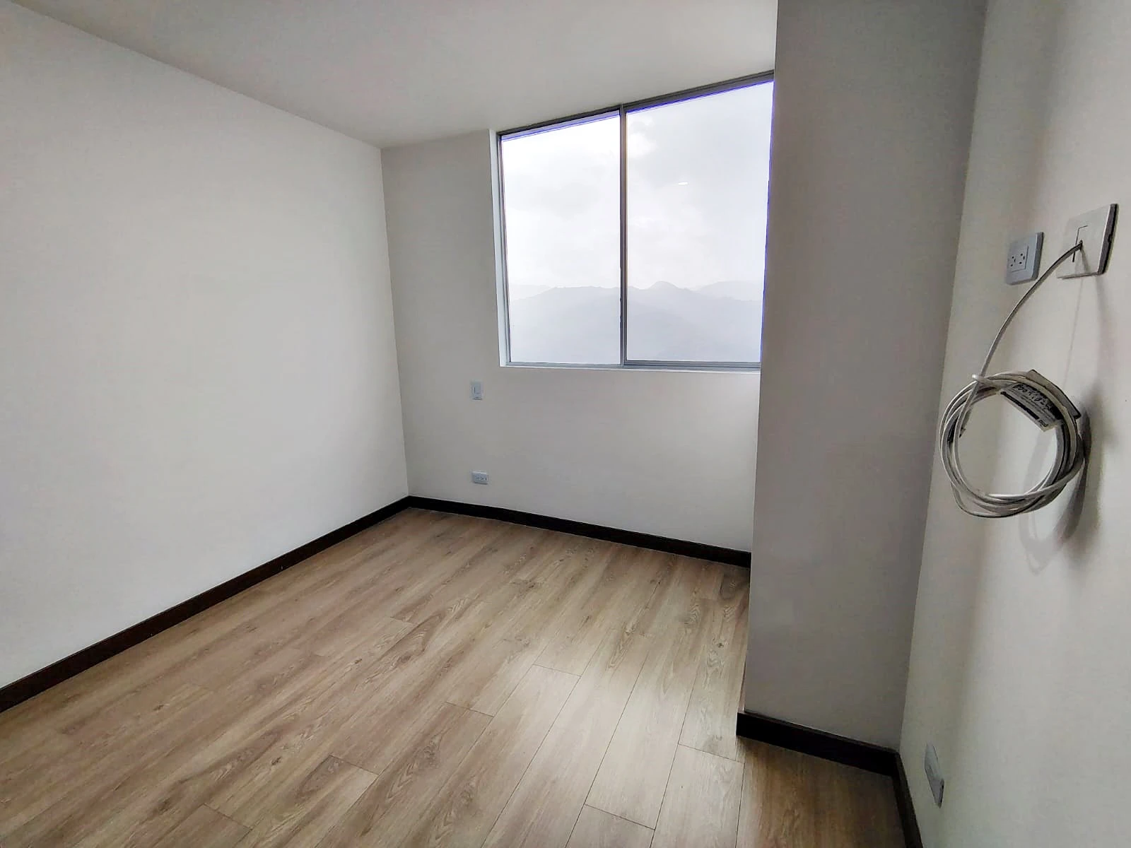 Apartamento en arriendo sector Loma de los Gonzalez