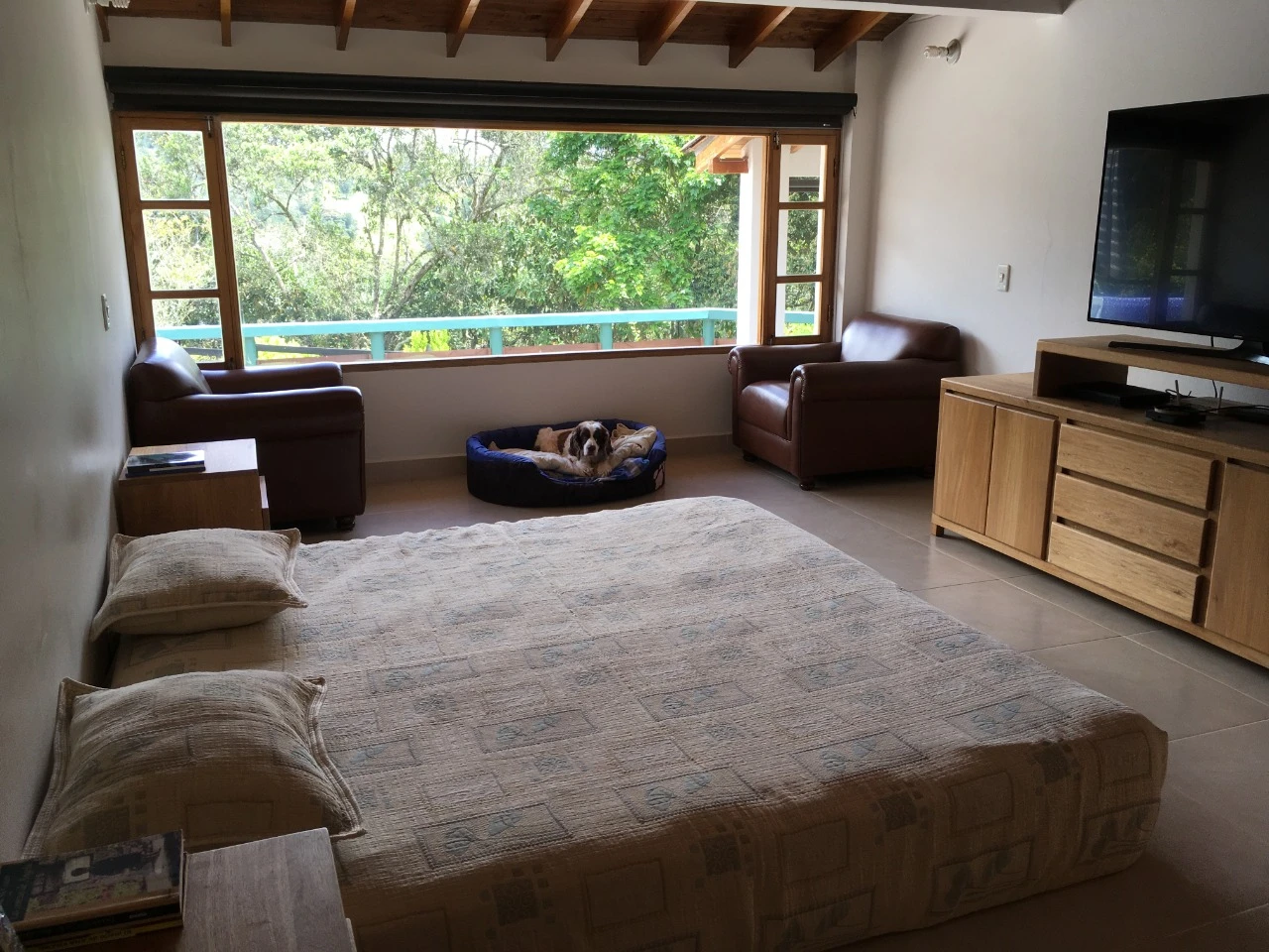 Casa campestre en arriendo y venta en el Retiro en Vía Palmas 