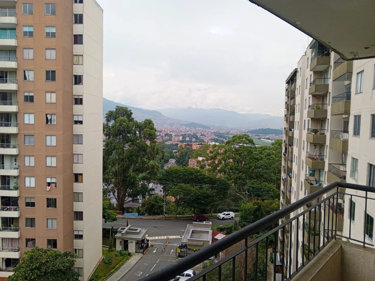 Apartamento para arrendar sector la hondonada Belén 