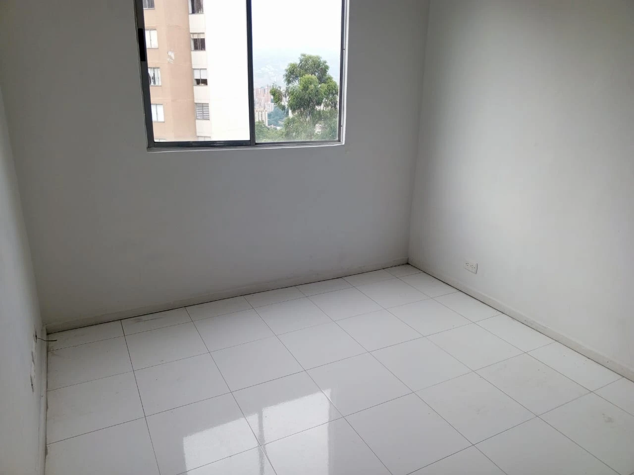 Apartamento para arrendar sector la hondonada Belén 