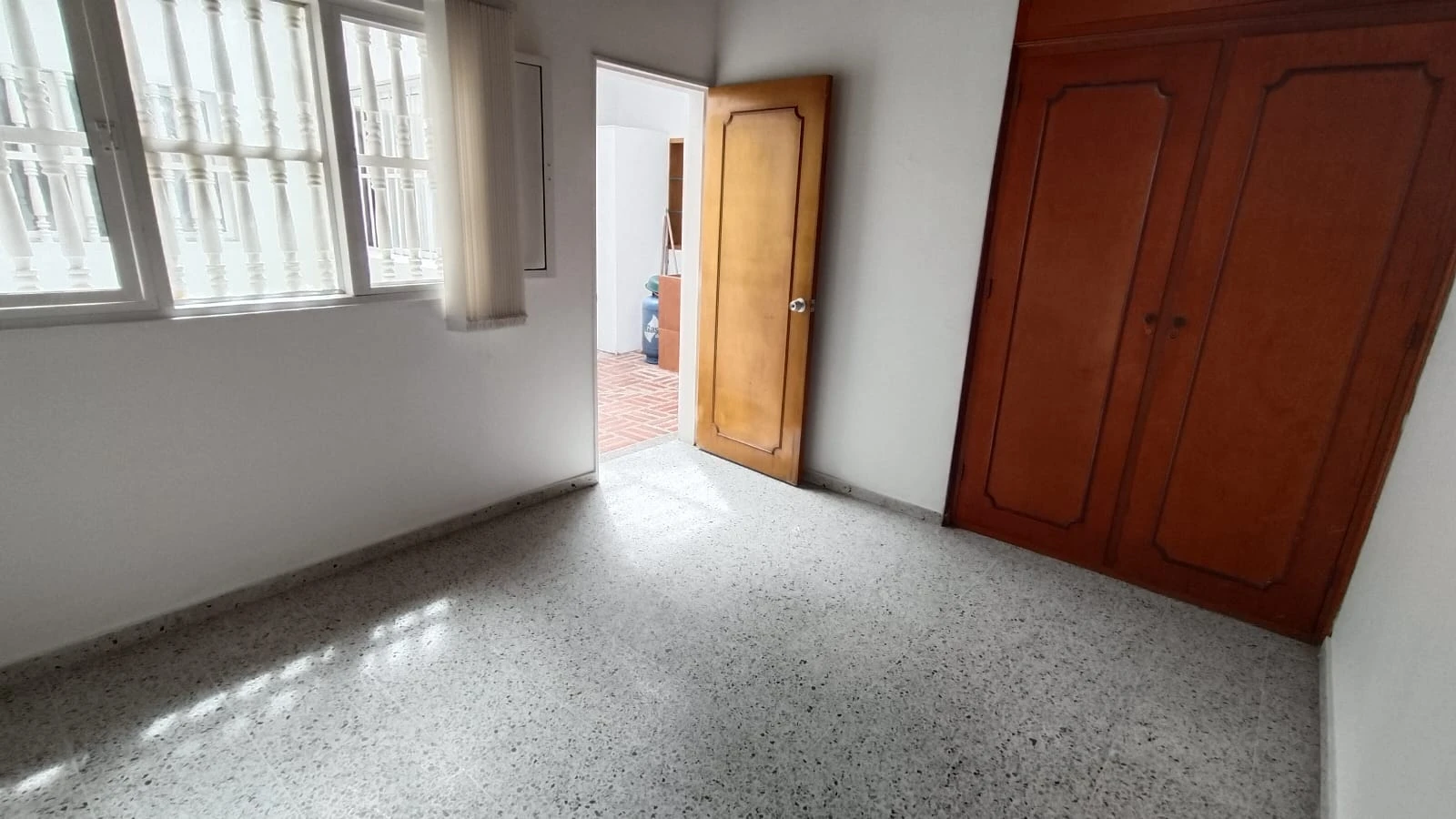 CASA EN ARRIENDO BARRIO LOS LAGOS, RIONEGRO 